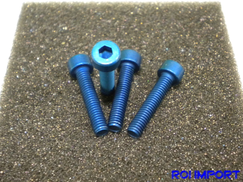 Anodized aluminium M4x0,7x20 mm screw (4 blue pcs)